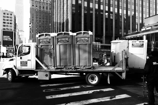 Portable Toilet Options We Offer in Lakeway, TX