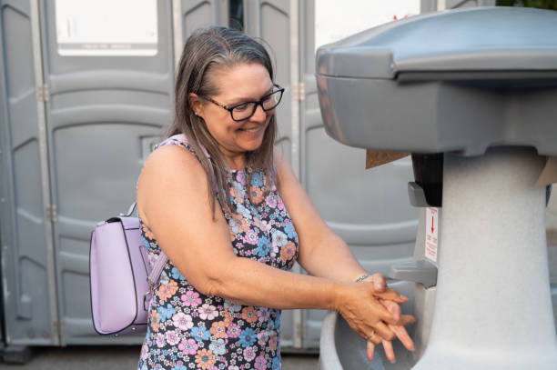 Best Portable restroom trailer rental  in Lakeway, TX